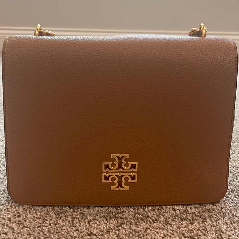 Tory burch bag 10.5 x 7.5 x 3.25 inches